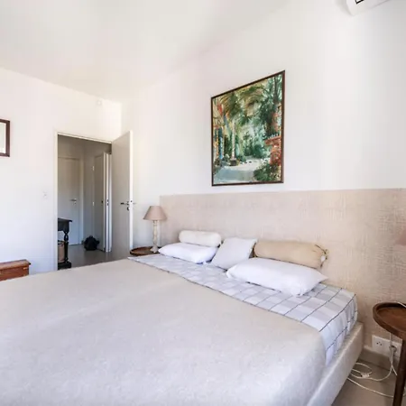 Standing In The Heart Of Juan Les Pins Appartement